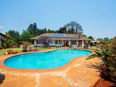 House For Sale in Northwood