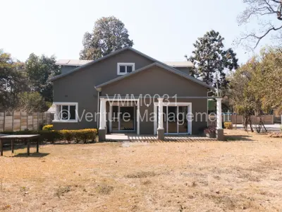 Commercial Stand For Sale in Highlands