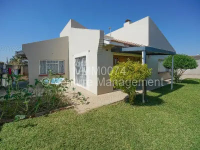 House For Rent in Zimre Park