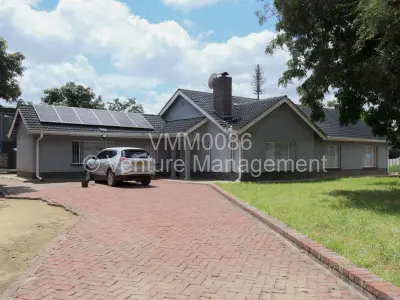 House For Sale in Hillside