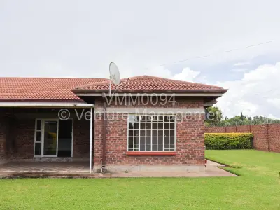 House For Sale in Monavale