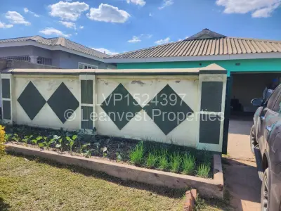 House For Sale in Glen View