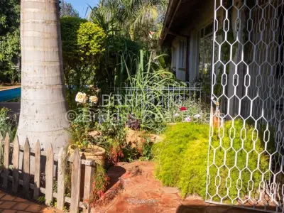 House for Sale in Suburbs