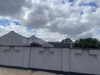 House to Rent in Waterfalls