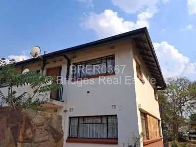 Flat/Apartment for Sale in Waterfalls