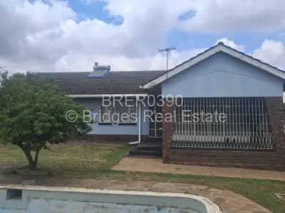 House For Rent in Mabelreign