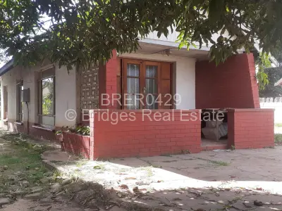 House For Sale in Houghton Park