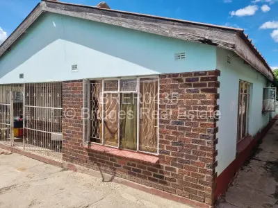 House For Sale in Budiriro