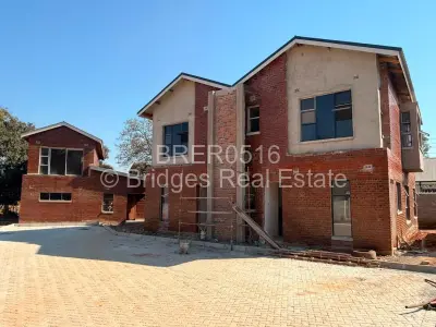 Townhouse/Cluster For Rent in Borrowdale West