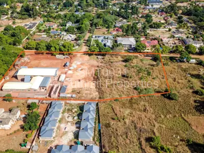 Warehouse/Industrial For Sale in Vainona