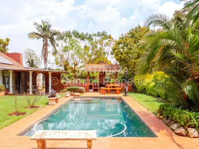 House For Sale in Emerald Hill