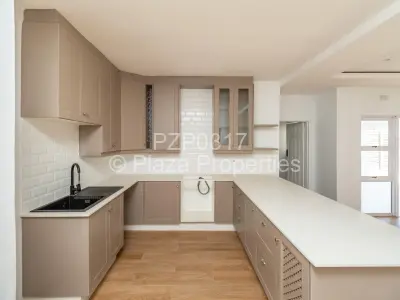 Townhouse/Complex/Cluster for Sale in Greendale North