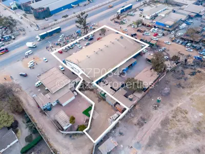Commercial Property for Sale in Waterfalls