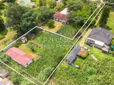 Residential Stand For Sale in Greendale