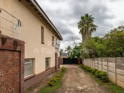 House For Sale in Vainona