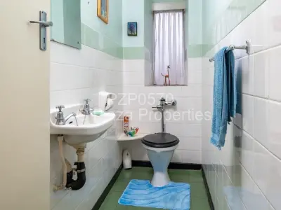 Flat/Apartment For Sale in Avenues