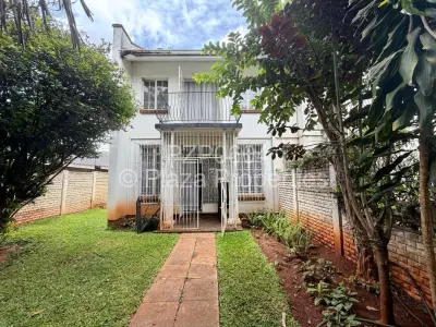 Cottage/Garden Flat For Sale in Avenues