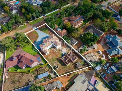 House For Sale in Borrowdale West