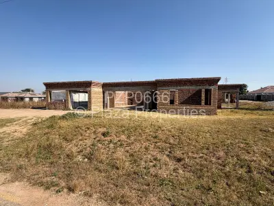 House For Sale in Rockview