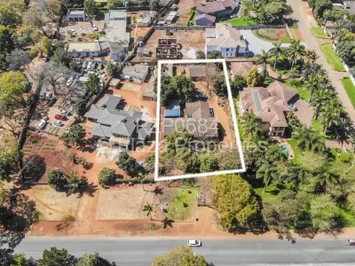 House For Sale in Borrowdale West