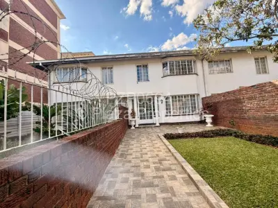 Flat/Apartment For Rent in Avenues