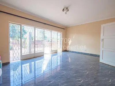 House For Sale in Mandara