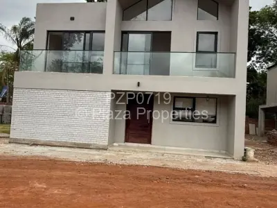 Townhouse/Cluster For Sale in Mount Pleasant