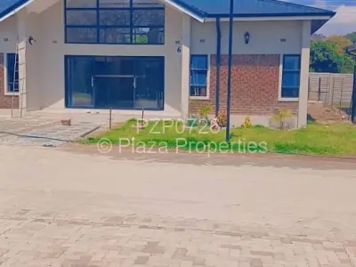 Townhouse/Cluster For Sale in Hatfield