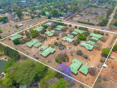 Townhouse/Cluster For Sale in Borrowdale