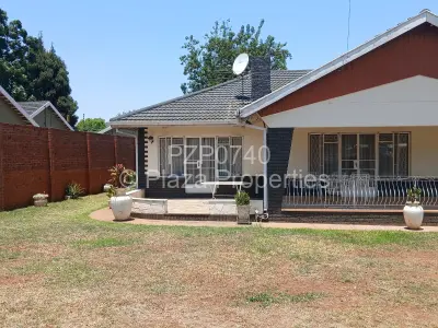 House For Sale in Eastlea