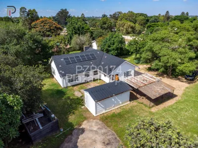House for Sale in Greendale