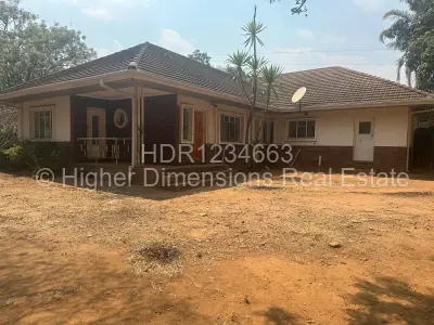 House For Sale in Strathaven