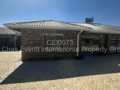 Townhouse/Complex/Cluster for Sale in Marlborough