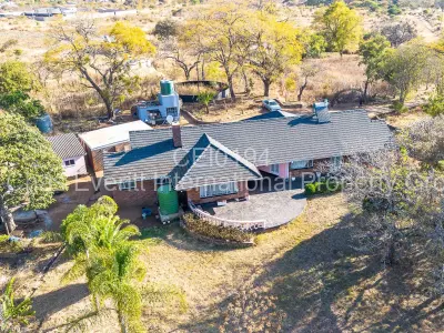House to Rent in Riverside South