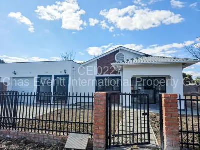 Townhouse/Complex/Cluster for Sale in Hillside Byo