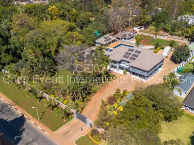 House to Rent in Greystone Park