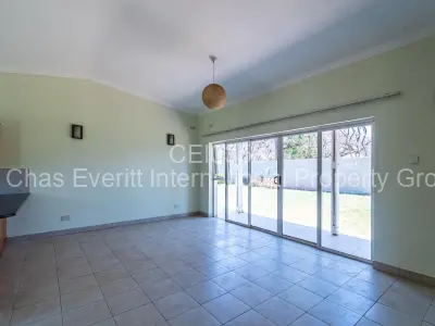 Townhouse/Complex/Cluster to Rent in Mabelreign
