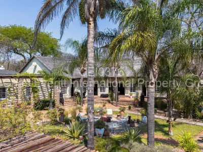 House For Sale in Burnside