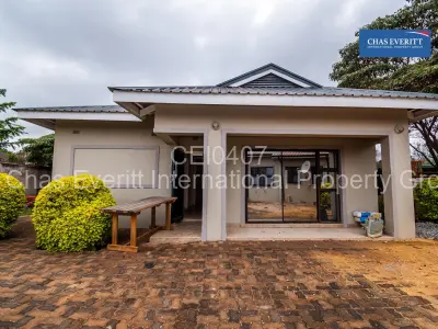 Cottage/Garden Flat For Rent in Pomona