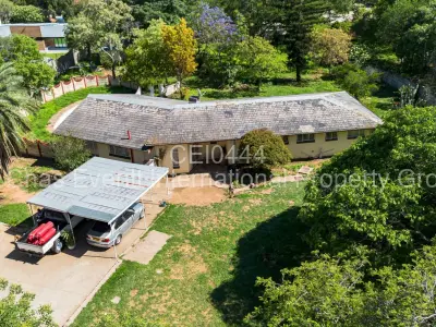 House For Sale in Burnside