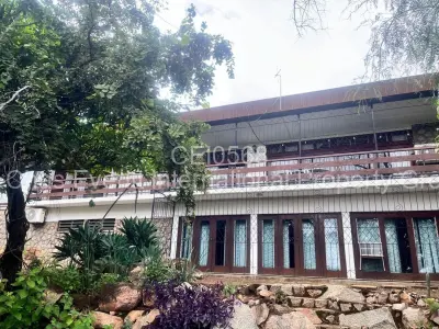 House For Sale in Burnside