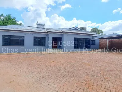 Townhouse/Cluster For Rent in Mandara