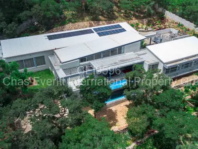 House For Sale in Glen Lorne