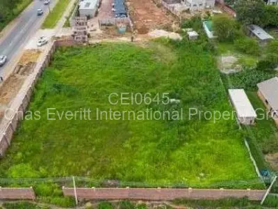 Townhouse/Cluster For Sale in Highlands