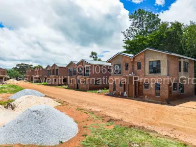 Townhouse/Cluster For Sale in Helensvale