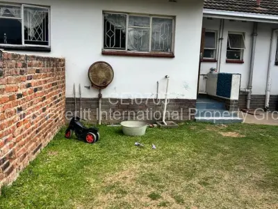 Flat/Apartment For Sale in Chadcombe