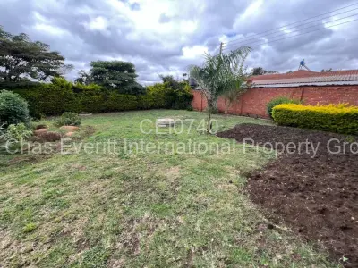 Townhouse/Cluster For Rent in Marlborough