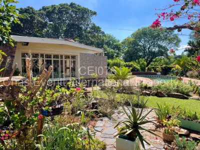 House For Sale in Burnside
