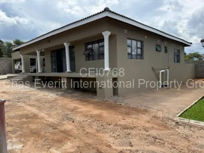 Townhouse/Cluster For Sale in Burnside