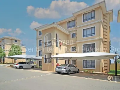 Flat/Apartment For Sale in Johannesburg